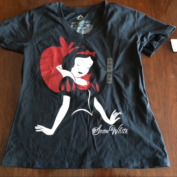 Disney Tops - Disney Snow White T-shirt
